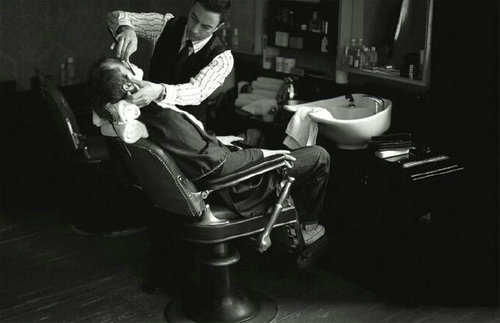 Headliners Barbershop Ltd - Traditional & Modern Cuts and Mobile Service - Email : headliners.barbershop@yahoo.co.uk - #ACutAboveTheRest