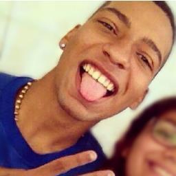 Fé em Deus. O único que pode te ajudar é ele! ;D
