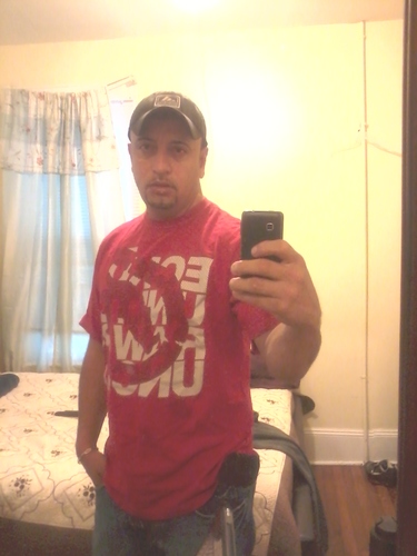 EOre01's profile picture. 