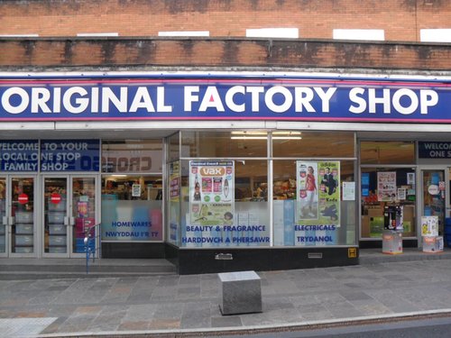 Local Friendly Department Store. Offering the town of Bargoed great brands at factory shop prices!!