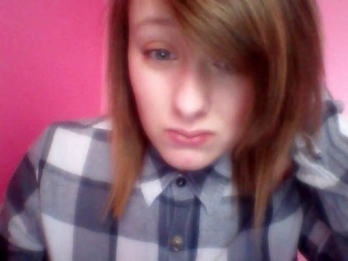 Music+Games+My Bed=My life I follow back!3 #Belieber #Directioner Kik-Jadeymiomaox   Facebook- http://t.co/GSto1xMVke