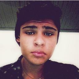 Eai, tenho 16 anos, aquário,moro em Campo Grande MS, sou modelo fotográfico !! Assina meu face ?? http://t.co/e5XeGOAY