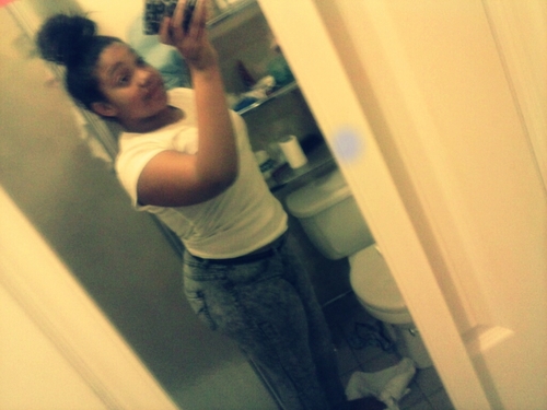 Thattt Gorgeouss shortieeee ; ) Fallow Me & Ill Fallow Bacc ! Kepp Itt Cutee Or Putt Onn Mutee ! Keep Idd' 3Trill 3 #Cheerleader #Redbone