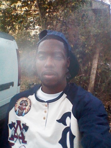 U PROBABLY FIND SUM 1 BUT YOU'LL NEVA FIND ANOTHA.LEADER BY HEART. FAMILY 1ST. (MOUND)RIP UNC