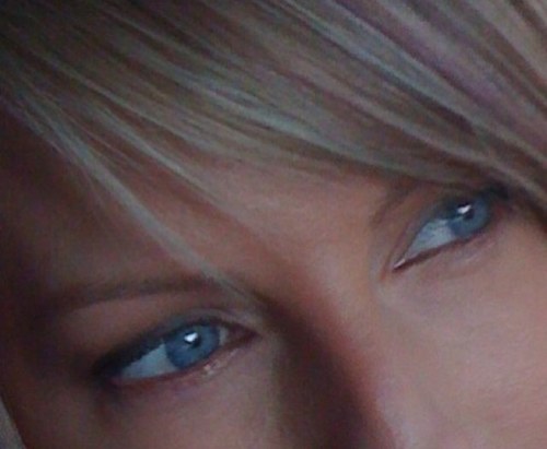 katatonia23's profile picture. i love random acts of kindness. its so easy to brighten someone's day. :) Be nice people-it's really not difficult