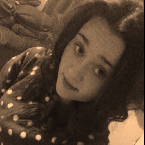 21/2/13 justins concert best day of my life, #BELIEBER Ill follow back promise 
Avalanna R.I.P beautiful
Justin Bieber mwahh