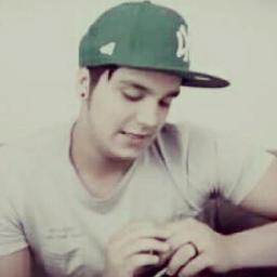 Eu sei que todo esse sofrimento vai passar,e o tempo vai me monstar que valeu apena esperar ....
@LuanSantana