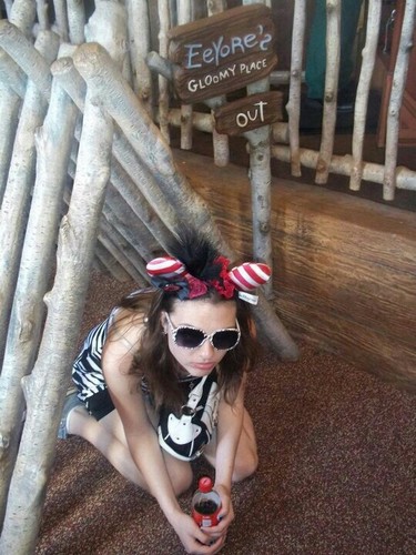 sarahputirskis's profile picture. 