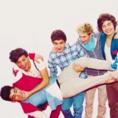 SarahdeOlV's profile picture. Eu sou uma menina fanática pela One Direction ,amo muito o ballet ,amo muito o lanche do Mc'Donalds ,meu refri favorito é Coca Cola,amo muito os meus vdds amgs