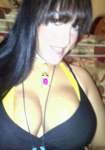 milymanganiello's profile picture. Pa q' escribir un bio si soy lo contrario a lo q tu piensas sigue me y ya!!!.Abogada,Comunicadora Social,Modelo!