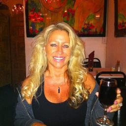 freelance writer that published, wants work in a health magazine, I write articles on nutrition and colon therapy, I am certified colon therapist, ..20.article