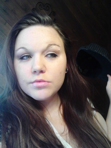 GrnEydMommaOf3's profile picture. Its all shits & giggles til someone giggles & shits