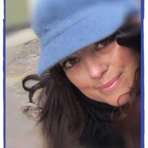SP/EN Certified Court #Interpreter & #Translator #Traductor_jurado #simultánea #1nt #tr8n #Malaga born, half #French. #Passionate about #words & #tradupainter