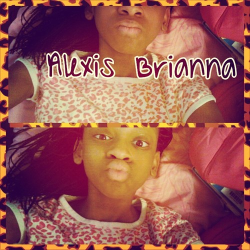follow mee. (: