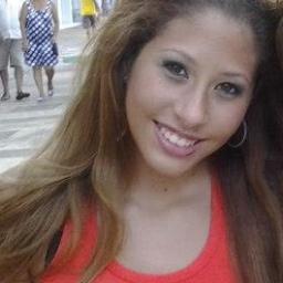♦ A minha imagem é você quem faz;
              mas a minha vida, sou eu quem vivo !