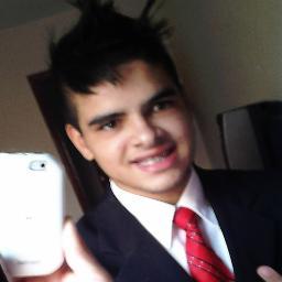 Tudo posso naquele que me fortaleçe ! FÉ EM DEUS ; FB:Caique Valmont & Instagram:caiquevalmont