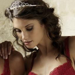 люблю вести домашнее хозяйство и нянчить детей))) добавь меня #rufollowback жду - не дождусь своей свадьбы!!! #wedding