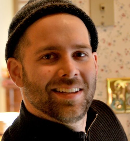 theblindswimmer's profile picture. i paint, take photos, write, and do stuff on a computer in Bushwick