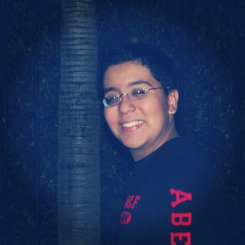 #DirectionerBoy, #RusherBoy, #BelieberBoy #Prisioner, #PotterHead :) i love soccer❤⚽ follow me i follow back :)