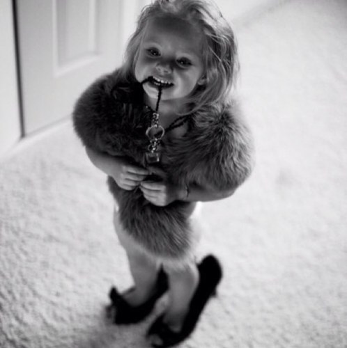 WittleVera's profile picture. Beautiful daughter to @MissMVane and @HealerTitanium.