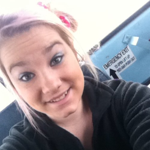 My smile isnt fake , no my life isnt perfect ... But thats the thing about me , i push the bullshit away and act like nothings happened .