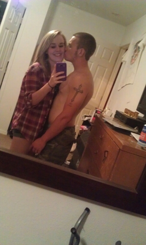 thatwhitttegirl's profile picture. Love is like the wind. You can't see it, but you can feel it.