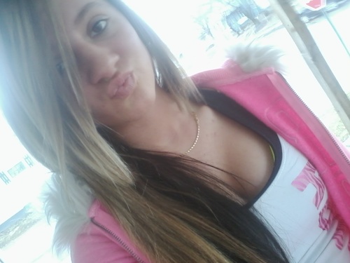 Jenna-Haley~Cheerleader~Taken~Sophomore at West High~16 years young~Follow me & I'll follow back bitches