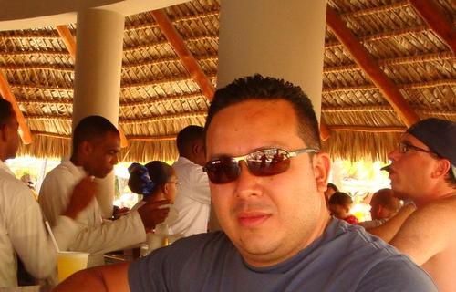 Wilber23Castro's profile picture. .