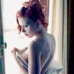 Movie, Music, Fashion,Shopping Fan. Follow me, I'll follow back!