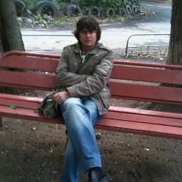 travisbarker86's profile picture. 