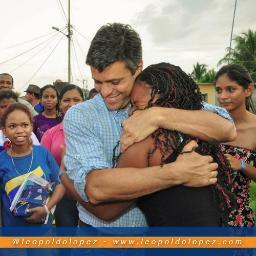 LeopoldoL0pez's profile picture. Venezolano, papá de Manuela y Leopoldo. Responsable Nacional de Voluntad Popular.