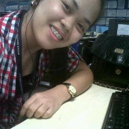 happy-go-lucky/crazy/talkative/outgoing/bubbly/hopeless-romantic girl