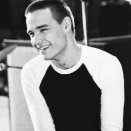 I'm @real_liam_payne wife :X