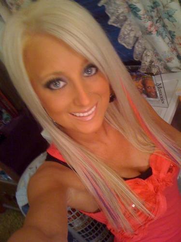 Clik the link to browse my sexy profile http://t.co/6bixd0rKtI