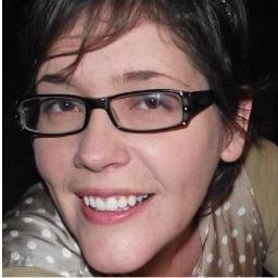 Jornalista (com diploma), relações públicas, publicitária, freelancer, mãe.