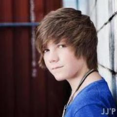 @justinbieber and @jordanjansen are my idols... @jordanjansen followed me on 4/8/12. he replyed me on 7/8/12 best day of my life
