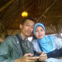 sri wahyuni (@akuyuni82) 's Twitter Profile