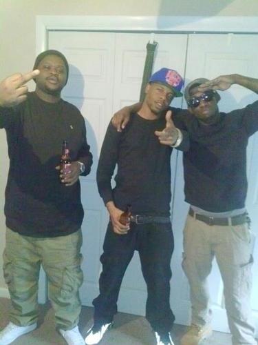 PUSSY. MONEY. WEED. REAL NIGGAS ONLY FAKE NIGGAS DIE SLOW.. R.I.P. YUNG TRAP! AEB 4 LIFE! GET MONEY OR GET GONE