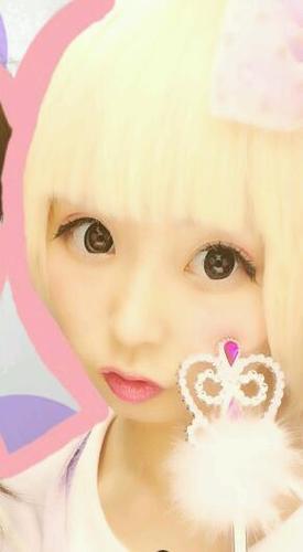 ボーカルのまりりんだよ♪アイコン疑わないでください(泣)本人ですから(´；ω；`)めたもる☆フォシスっていうバンドでボカロ、アニソンバンドやってます!!11月４日あにめぐろ☆http://t.co/qWPpyiSN