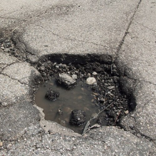 yxepothole's profile picture. i retweet saskatoon potholes