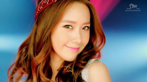 임윤아
Visual GG | 90 line~
Be confident in everything
