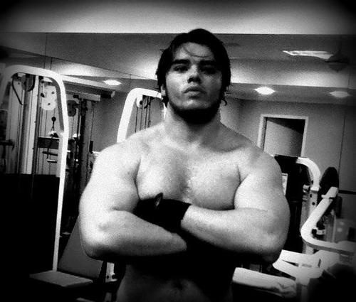 Fã Clube Oficial do Thor Batista!! 

No facebook: http://t.co/jHYgA4IY