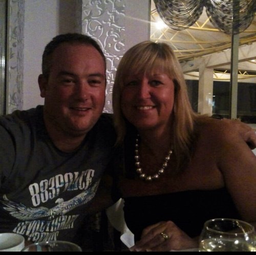 Jewels_1512's profile picture. 