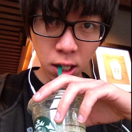After me, the flood..  Coffee, Piano,are my love~ aha! ...............