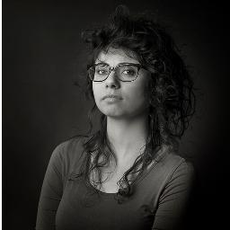 Direttrice Rivista Blam
SOCIAL&SEO Manager @ilgamberorosso
Autrice di Limite bianco e Cuochi, sorrisi e TV. 
Cantante e ukulelista per hobby