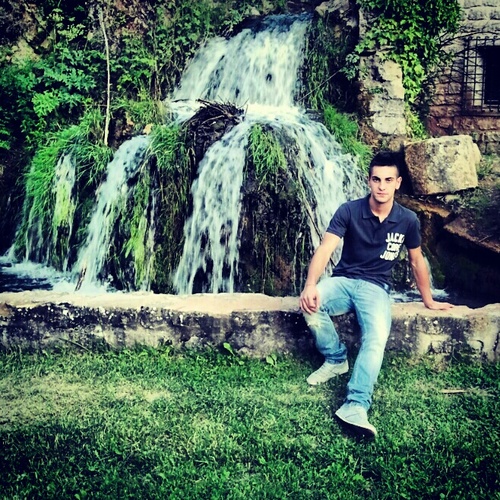 Sonrie,vale la pena ser felizz