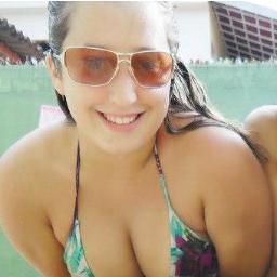 Se Deus quer sem problemas, vermes e leões no mesmo ecossistema.