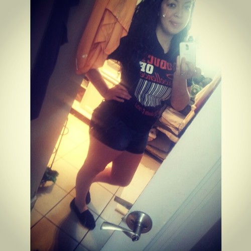 Ayoo_Beezy's profile picture. RIP Gaby I love you Princess #TeamCeltics #TeamGiants #FollowBack #ColeWorld