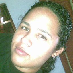 Yusney21's profile picture. La Felicidad no tiene limites ni precio.... A tu lado soy inmensamente feliz...!