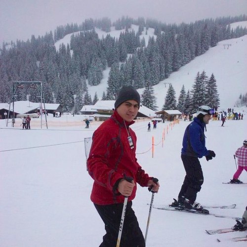 EvqRuiz's profile picture. 